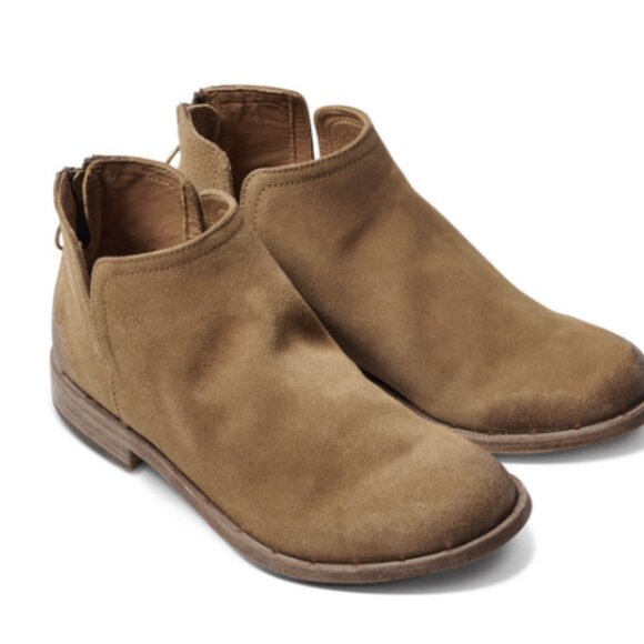 new  BEEK Suede Falcon Booties  Chestnut for women - Picture 6 of 8